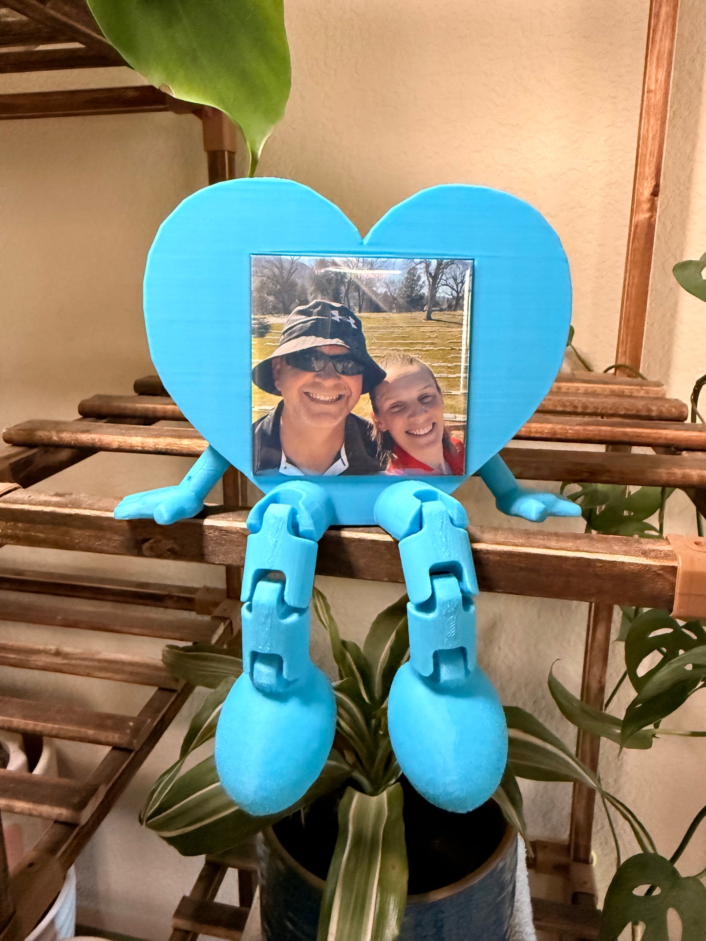 Heart Shelf Sitter