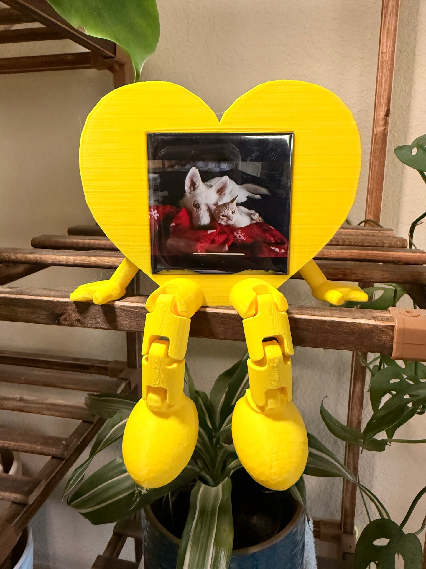 Heart Shelf Sitter